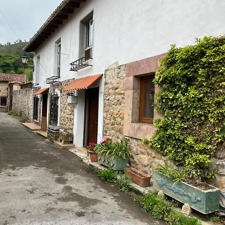 Casa En 5 Y 2 Plantas