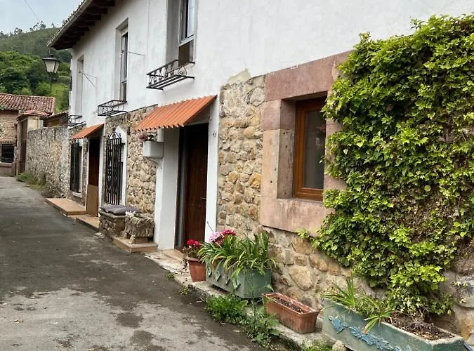 Casa En 5 Y 2 Plantas