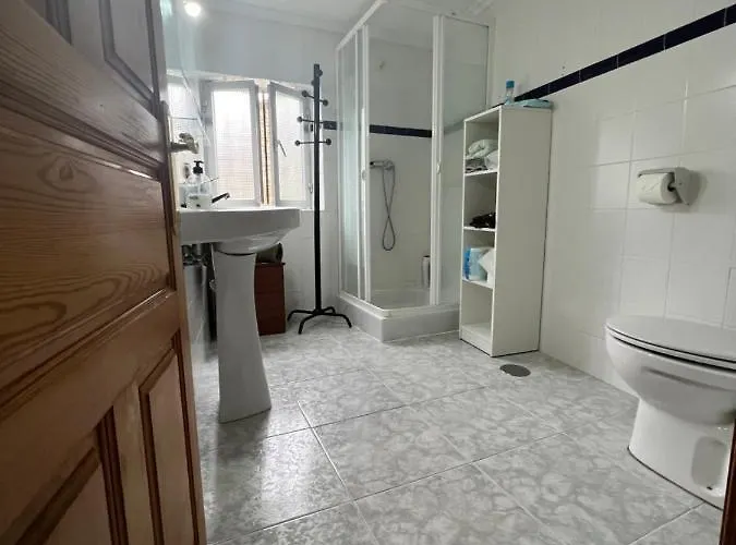 Casa En 5 Y 2 Plantas *