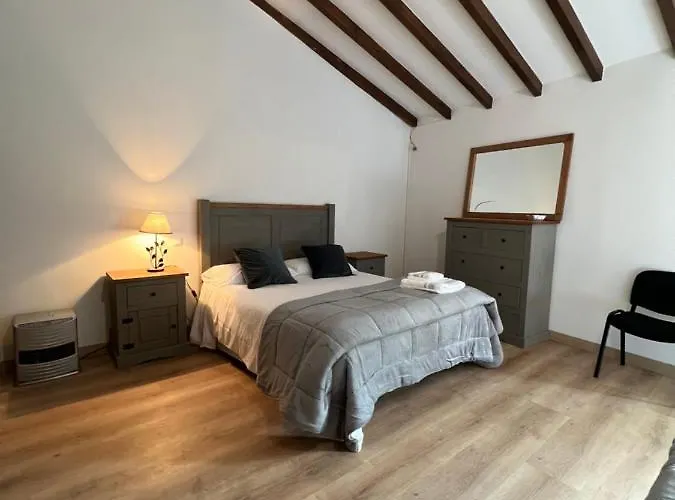 Casa En 5 Y 2 Plantas * 特雷斯诺