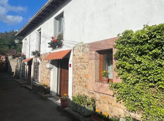 Casa En 5 Y 2 Plantas *