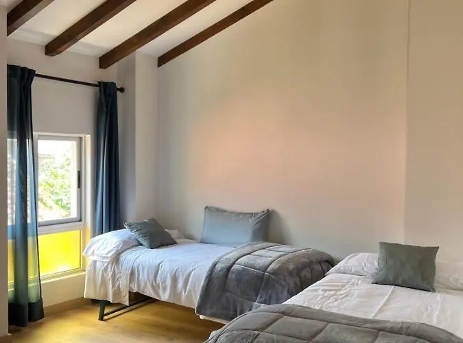 Holiday home Casa En 5 Y 2 Plantas Treceno